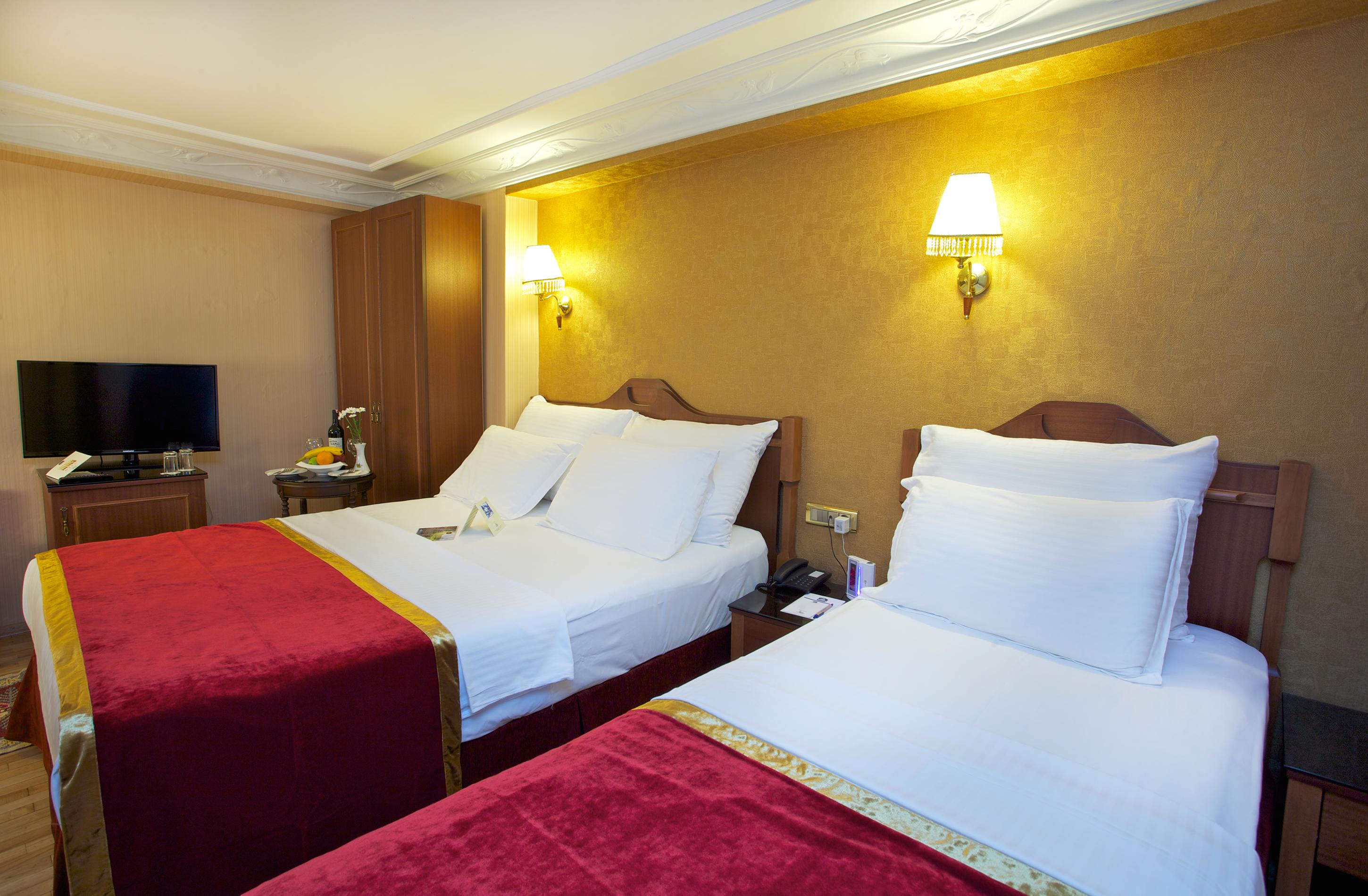 Amber Hotel & Spa Istanbul Exterior photo