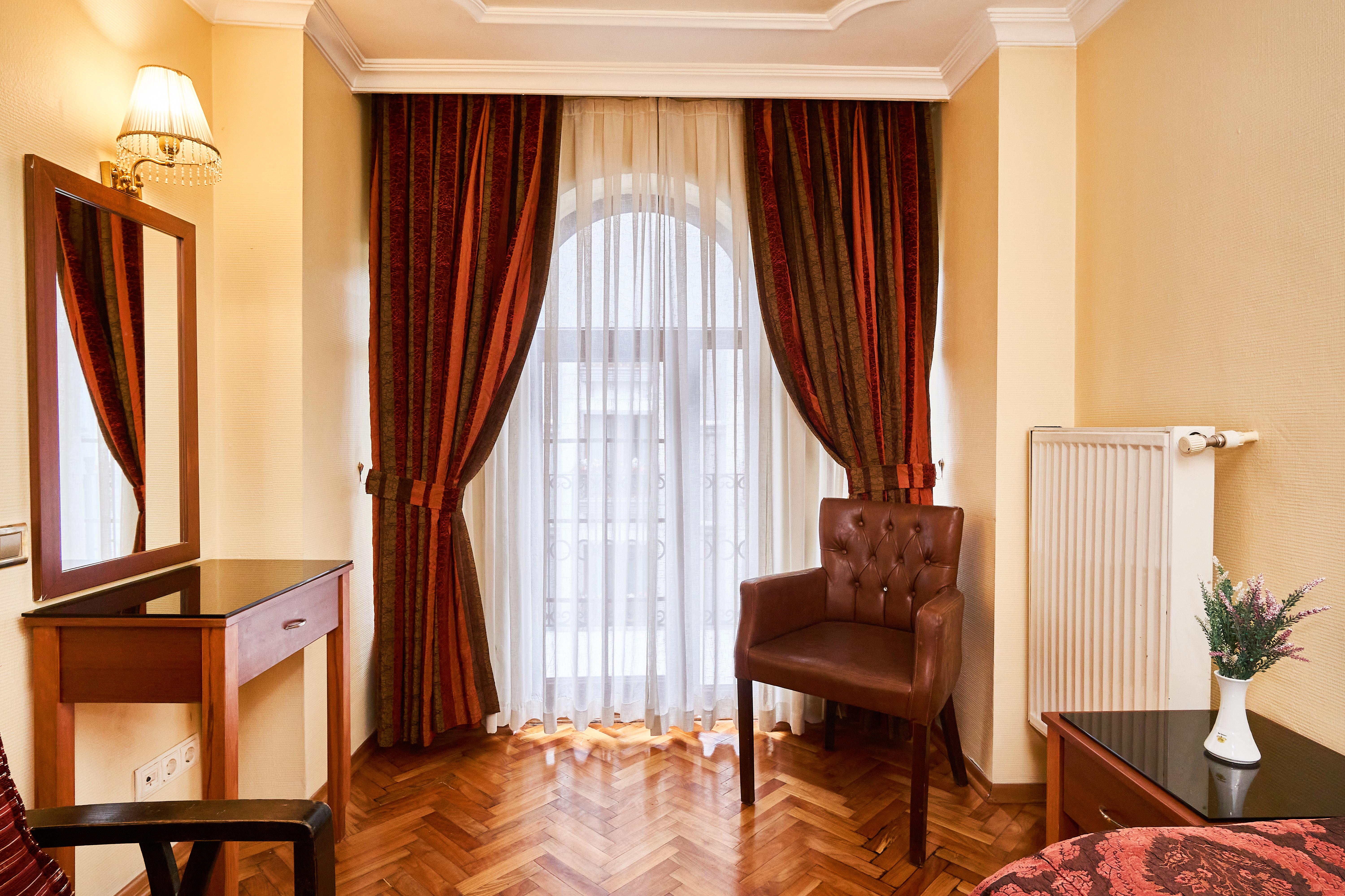 Amber Hotel & Spa Istanbul Exterior photo